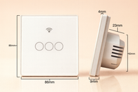 Interrupteur connecté tactile 3 allumages sur fond rose taille